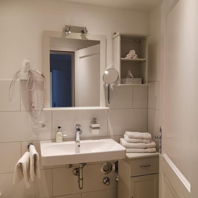 Gutshof Ferienwohnung In Seenaehe Diessen am Ammersee Luaran gambar